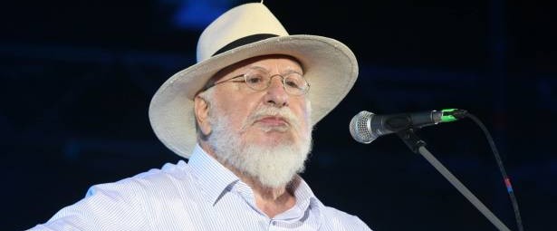 Διονύσης Σαββόπουλος: Έχει κουπί ακόμα… αλλά είμαστε οι Έλληνες… θα τα καταφέρουμε!