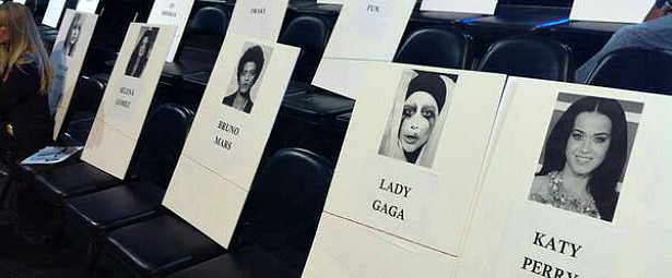 Όλα έτοιμα για τα MTV Video Music Awards 2013!