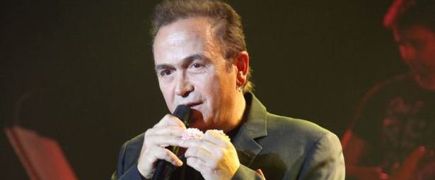 Αξέχαστη βραδιά για τον Σταμάτη Γονίδη και το κοινό στο Πόρτο Ράφτη!