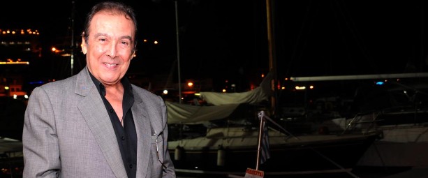 Τόλης Βοσκόπουλος: Λίγο πριν τη συναυλία σε δείπνο με τους συνεργάτες του!