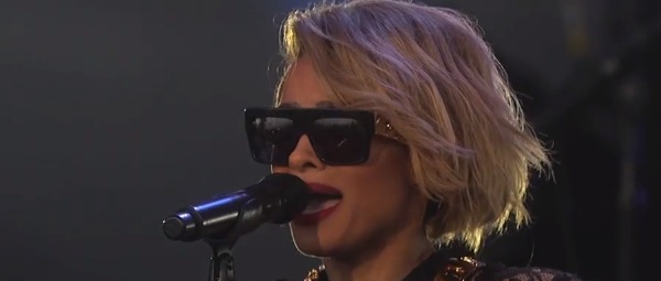 Δείτε την σέξυ εμφάνιση της Ciara στην εκπομπή του Jimmy Kimmel