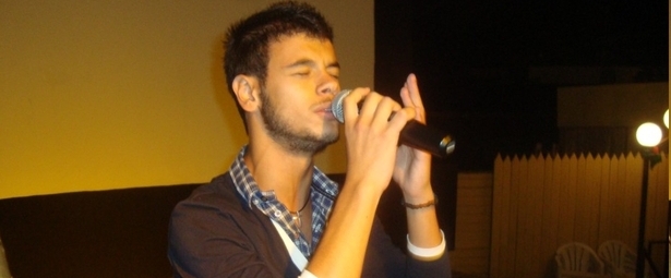 Ακούστε το νέο τραγούδι του Γιώργου Καριπίδη ;