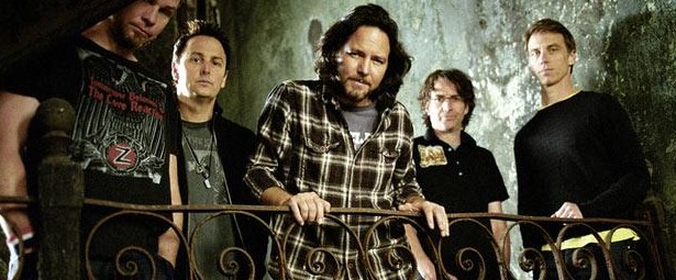Δύο ολοκαίνουργια τραγούδια από τους Pearl Jam