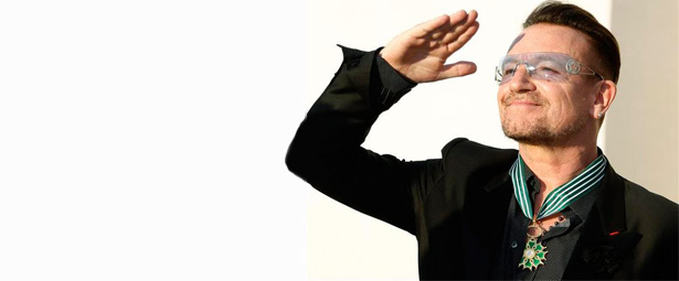 Bραβείο του Τάγματος των τεχνών και των γραμμάτων απονεμήθηκε στον Bono