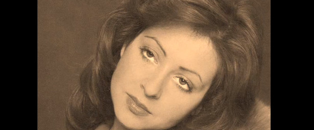 Χρονοντούλαπο : Η Βίκυ Λέανδρος δίνει ραντεβού “Στο παλιό ξενοδοχείο”