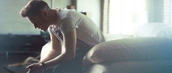 “Dear Darlin”: Δείτε ένα lyric video φτιαγμένο αποκλειστικά από τους θαυμαστές του Olly Murs!