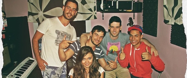 HouseTwins – Lunatic – Risky Kidd – Giouli Asimakopoulou | Τι ετοιμάζουν όλοι μαζί;