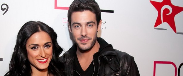 Ακούστε το νέο τραγούδι του Κώστα Μαρτάκη σε συνεργασία με την Χριστίνα Σάλτη!