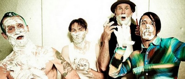 Τον Ιούλιο έρχονται τα τελευταία ακυκλοφόρητα τραγούδια των Red Hot Chili Peppers!