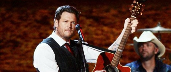 Η ελίτ της country συμμετέχει στο νέο remix του “Boys ‘Round Here” του Blake Shelton