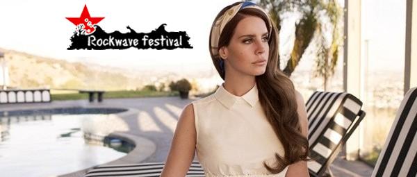 Rockwave Festival: Εξαντλήθηκαν τα πρώτα φθηνά εισιτήρια για την ημέρα εμφάνισης της Lana del Rey