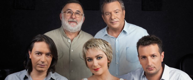 “Πάντα γελαστοί και γελασμένοι…” | Ο Θάνος Μικρούτσικος στο Ηρώδειο μαζί με σημαντικούς Έλληνες καλλιτέχνες 18/6