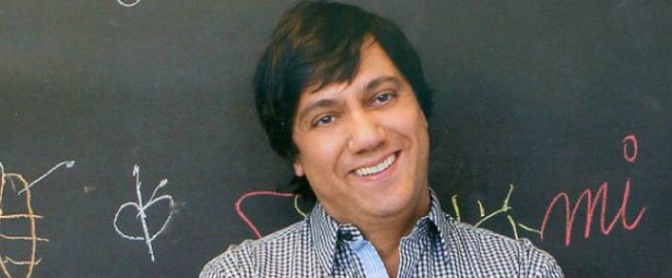 Οι “Ρωγμές” απαντούν στον Γιώργο Θεοφάνους