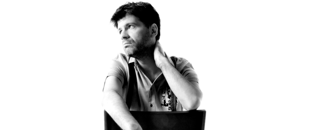 Φοίβος Δεληβοριάς – “Καλοκαιριφέρ”: Πρόγραμμα καλοκαιρινής περιοδείας 2013