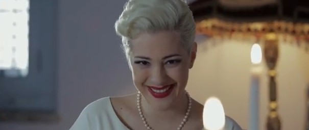 Δείτε το νέο video clip της Νατάσσας Μποφίλιου | “Συνέχεια στα όρια”