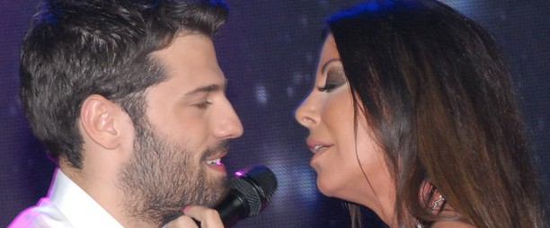 Όταν η Lady Άντζελα και πολλοί ακόμη επισκέφτηκαν τον Κωνσταντίνο Αργυρό… Δείτε φωτογραφίες!