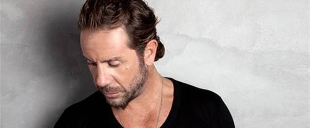 Γιώργος Μαζωνάκης: “20 χρόνια ” | Μια μοναδική συναυλία στο Κατράκειο Θέατρο 8/6