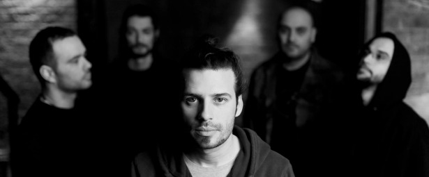 Δείτε το ολοκαίνουργιο  video clip των Fanela Rige! | «Τίποτα»