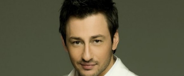 Πάνος Καλλίδης : «Τώρα στη νύχτα έχουμε στεναχώρια…»