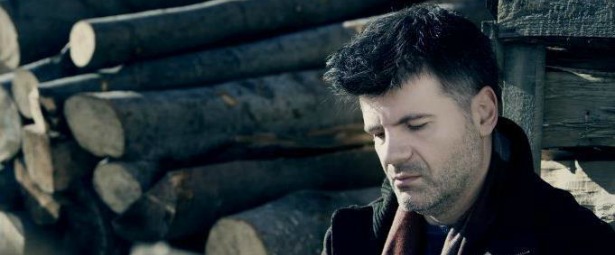 Ο Φοίβος Δεληβοριάς τετραγωνίζει.. τον “Κύκλο” 17/5