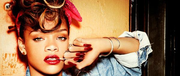 Το “Stay” «στέφει» την Rihanna, βασίλισσα του ραδιοφώνου