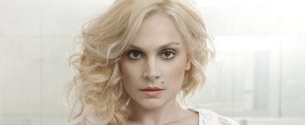 Ταξιδεύοντας στην Καστοριά με την Ελεωνόρα Ζουγανέλη