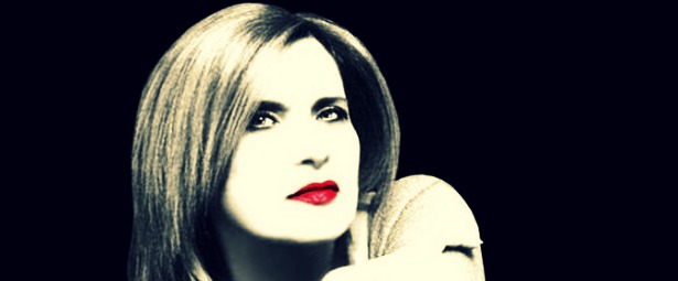 Πωλίνα: « Είμαι παντός καιρού. Μπορώ να παίζω με τον Κραουνάκη και την ίδια στιγμή να είμαι στο πάνελ της Πάνια»