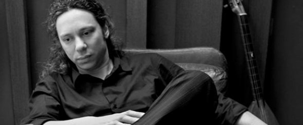 Ο Αλκίνοος Ιωαννίδης live το Μάιο στο PassPort 25/5