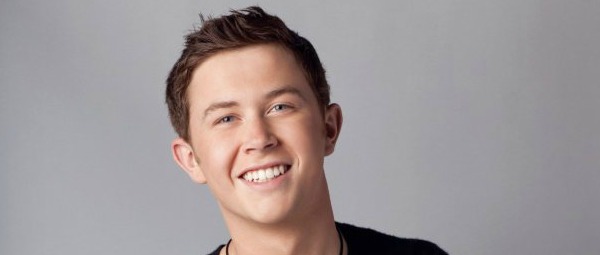 O Scotty McCreery παρουσιάζει τον νέο του single στο American Idol