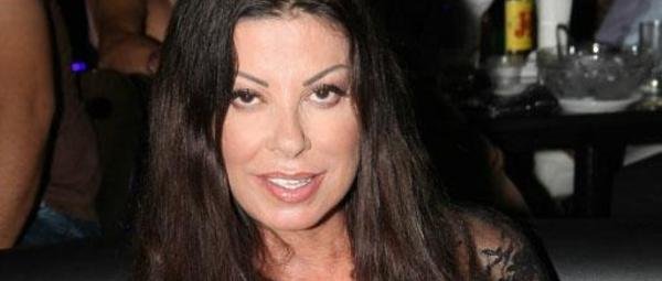 Ακούστε το ολοκαίνουργιο τραγούδι της Άντζελας Δημητρίου!