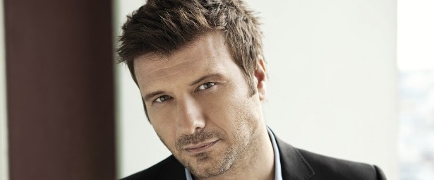 Γιάννης Πλούταρχος: «Για μένα ο άνθρωπος που δεν πιστεύει στο Θεό, είναι χαμένος»