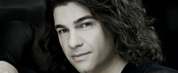 Απολαύστε το ολοκαίνουριο τραγούδι του Νίκου Κουρκούλη!