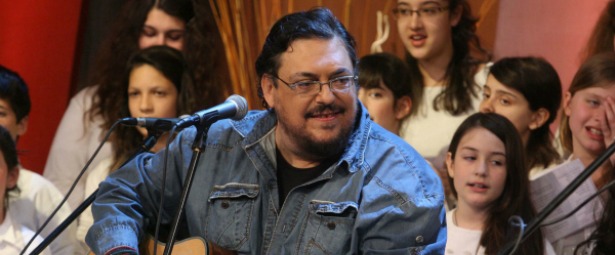 Λαυρέντης Μαχαιρίτσας: «Μετά τον Αγάθωνα, μπορώ και εγώ να πάω στην Eurovision..»