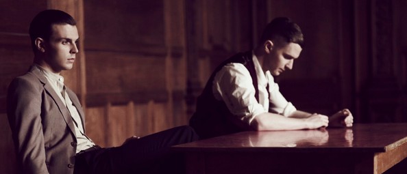 “Blind”: Το νέο video clip των Hurts!