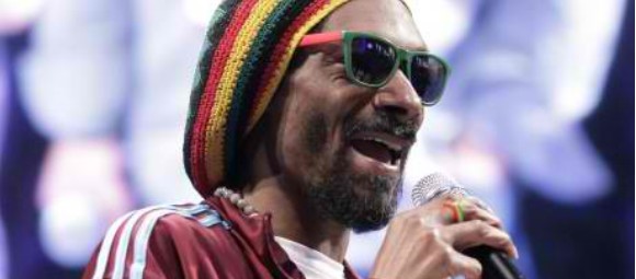 Νέο τραγούδι: Snoop Lion ft. Miley Cyrus – Ashtrays and Heartbreaks