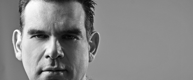 Ο Νίκος Κατσίκας στη σκηνή του Πλατώ κάθε Παρασκευή