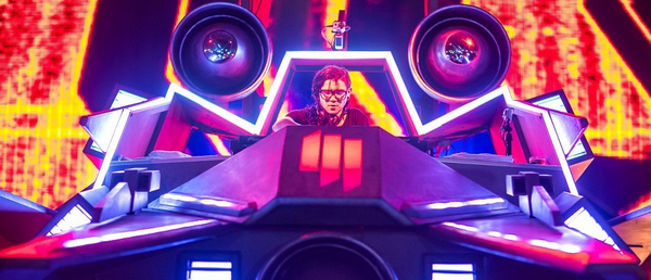 O Skrillex και ένα mini ντοκιμαντέρ για τη περιοδεία του στο Mexico!