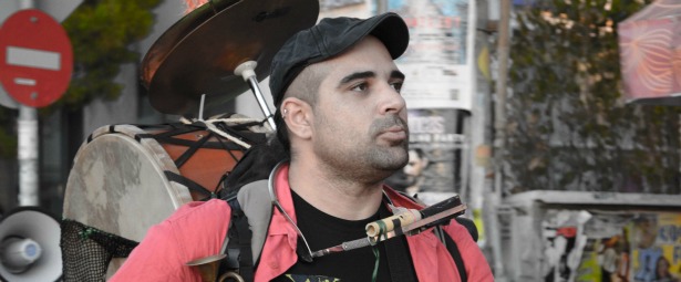 Ο Αλκιβιάδης Κωνσταντινόπουλος και οι Sleeping Band live σε Λάρισα, Γιάνεννα και Ηγουμενίτσα 23-25/5