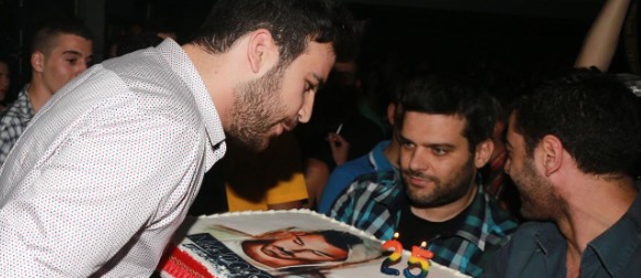 Νικηφόρος: Γιόρτασε τα γενέθλια του με επώνυμες παρουσίες!