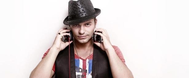 Claydee: «Τα ‘καλά’ και ‘κακά’ σχόλια για την καταγωγή χαρίζουν views στον καλλιτέχνη! »