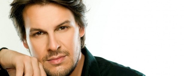 Τι ετοιμάζει ο Πάνος Κιάμος με τον Dj Vox;