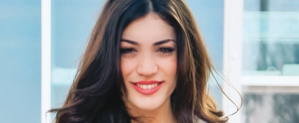 Άκου εδώ το νέο τραγούδι της Ήβης Αδάμου!