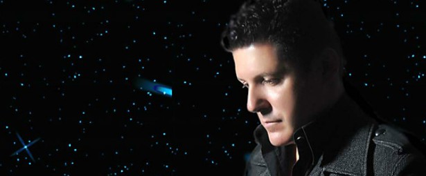 Ο Δημήτρης Γιώτης μας λέει «Άντε γεια»!