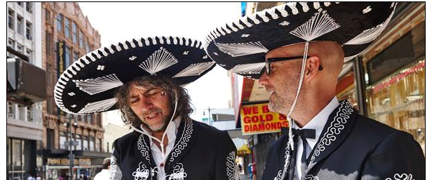 Ακούστε πρώτοι το νέο τραγούδι του Moby – “Perfect life” !