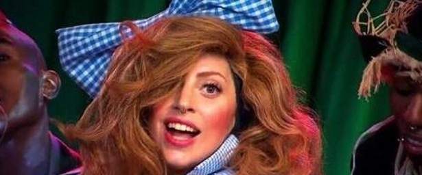 Δείτε την εμφάνιση της  Lady Gaga στο “Good Morning America”! (video)