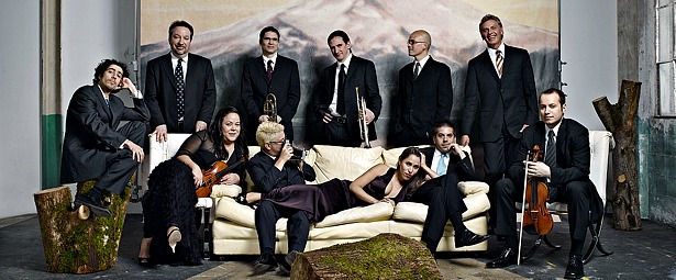 “Zundoko Bushi”: Το νέο single των Pink Martini είναι εδώ!