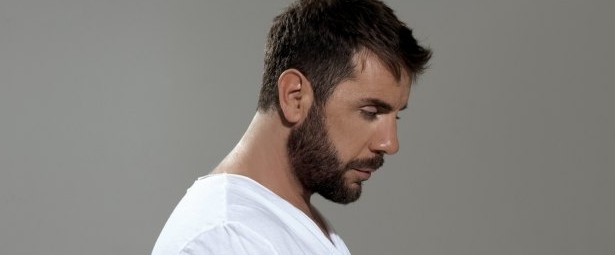 Η εντυπωσιακή εμφάνιση του Γιώργου Μαζωνάκη στη Διεθνή έκθεση Θεσσαλονίκης!