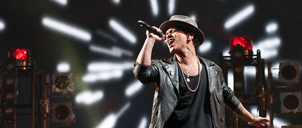 Δείτε το trailer για την εμφάνιση του Bruno Mars στο Super Bowl Halftime Show