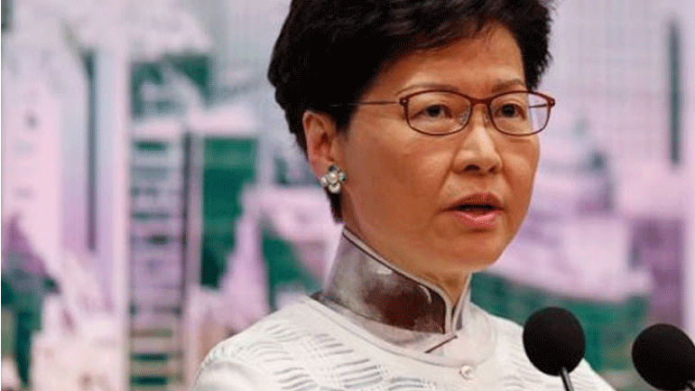 Το Πεκίνο δηλώνει πως θα συνεχίσει να στηρίζει την επικεφαλής της κυβέρνησης του Χονγκ Κονγκ