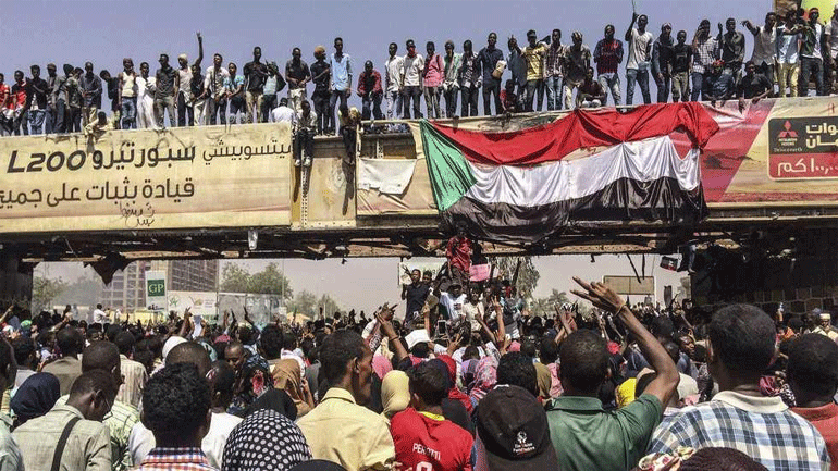 Σουδάν: Το κίνημα διαμαρτυρίας διακόπτει κάθε επαφή με τη στρατιωτική ηγεσία